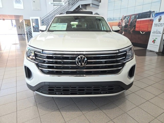 New 2026 Volkswagen Atlas SE image 2