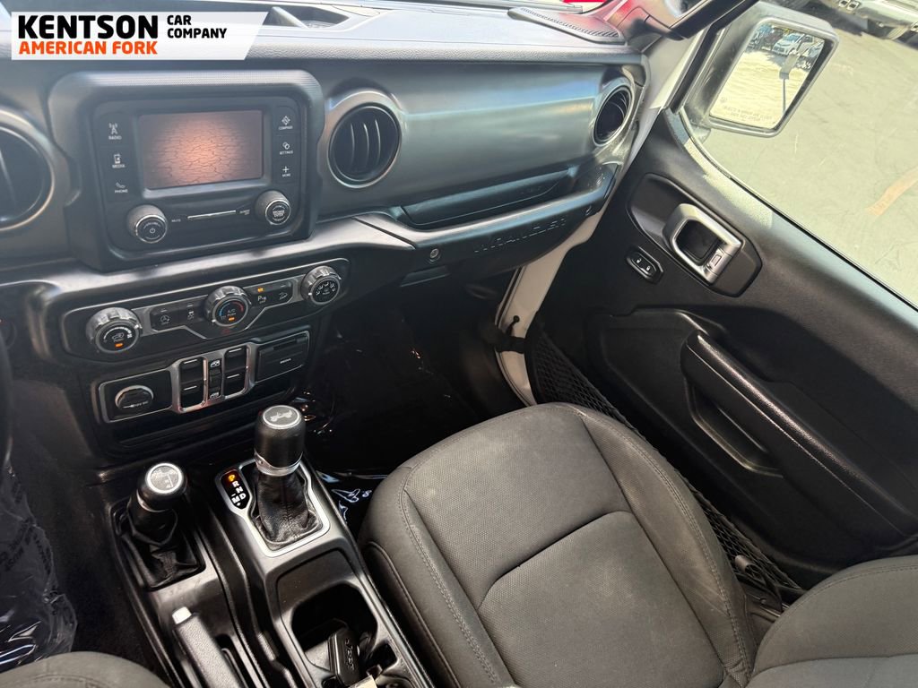 Used 2020 Jeep Wrangler Unlimited Sport image 23