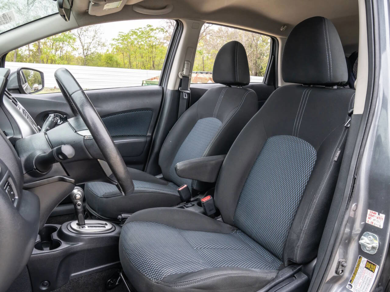 Used 2017 Nissan Versa Note SV image 15