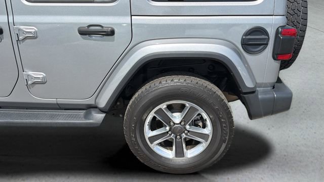 Used 2018 Jeep Wrangler Unlimited Sahara image 34
