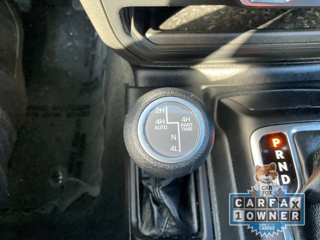 Used 2023 Jeep Wrangler Unlimited w/ Sun & Screen Package AWD/4WD image 18