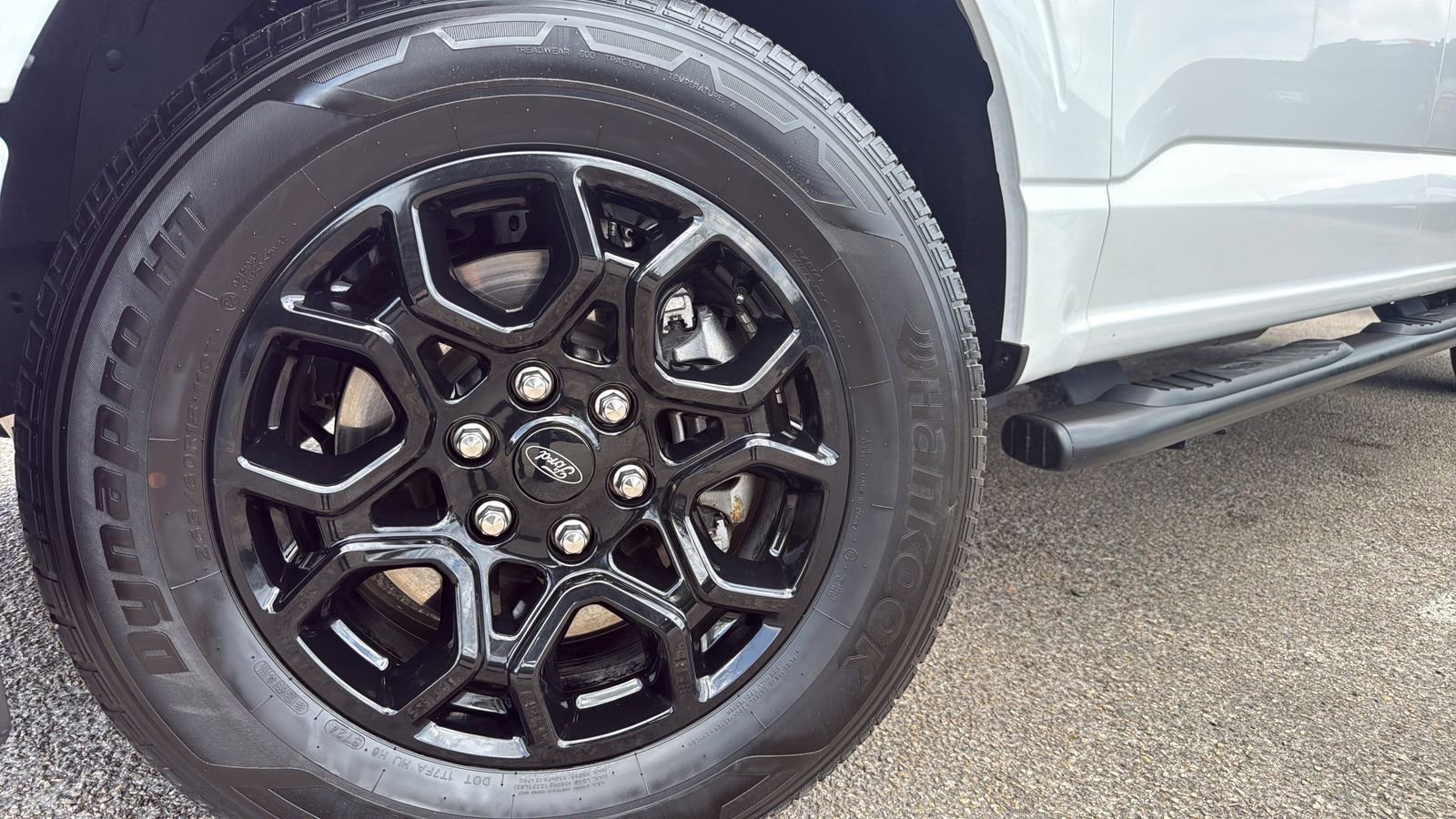Certified 2025 Ford F150 STX image 29