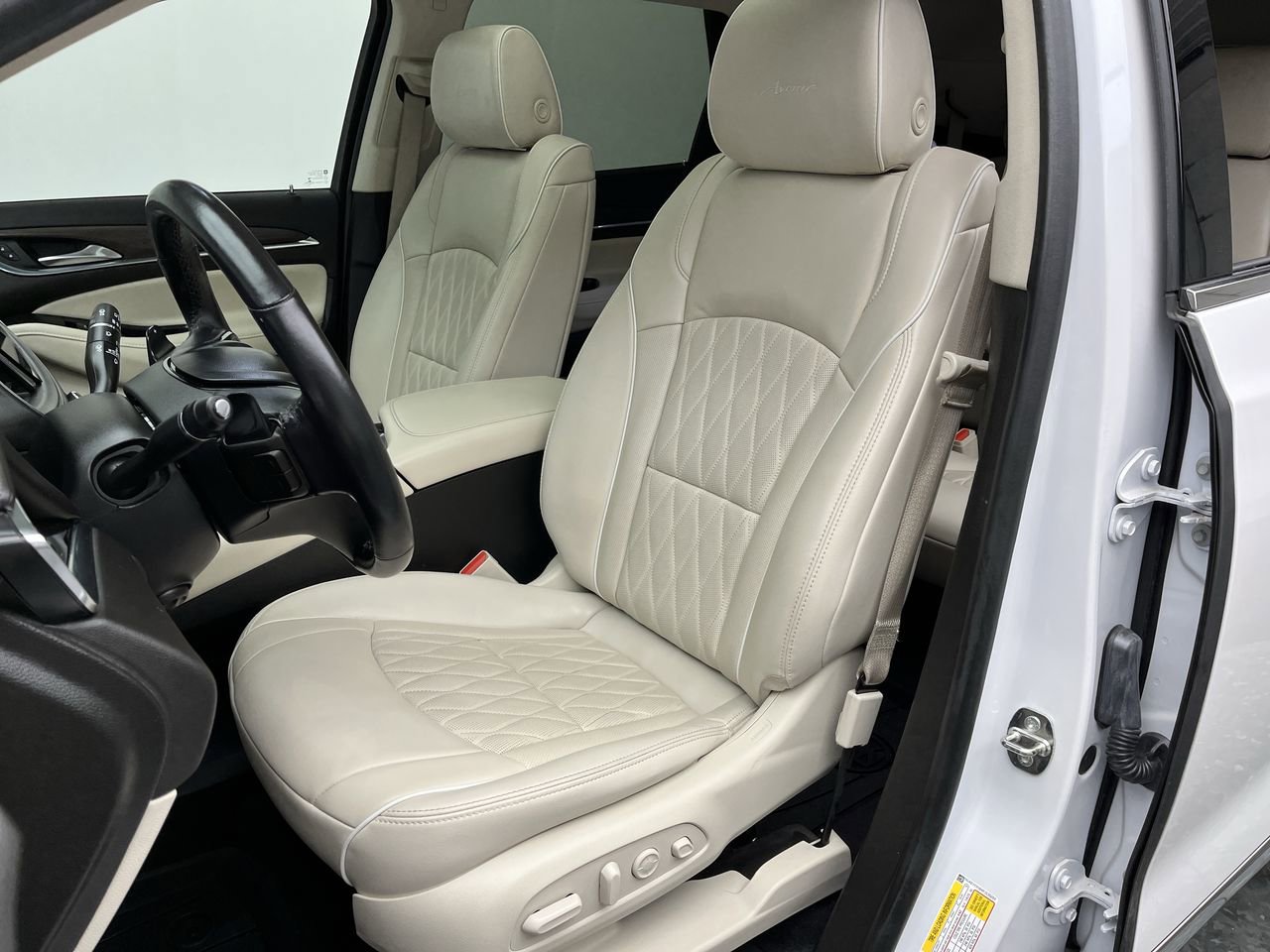 Certified 2023 Buick Enclave Avenir w/ Trailering Package, 5000 lbs. AWD/4WD image 12