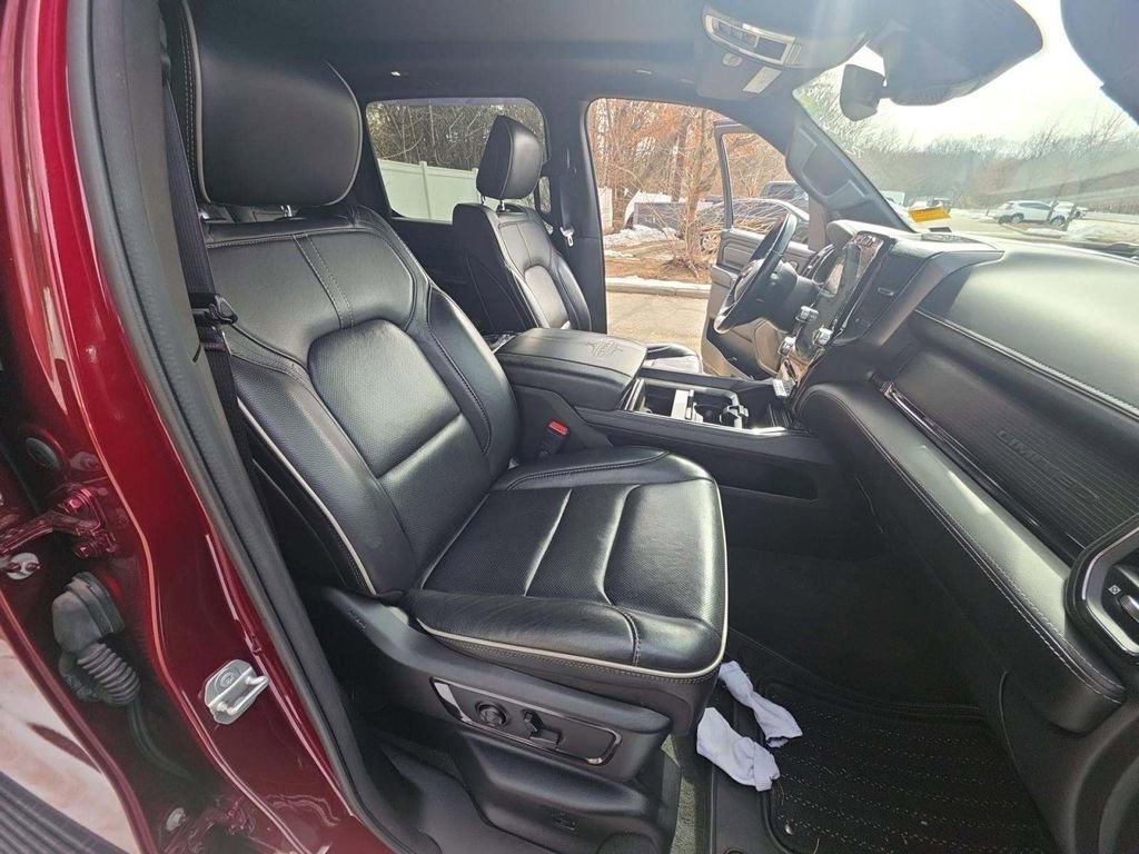 Used 2022 RAM 1500 Limited w/ Night Edition image 6