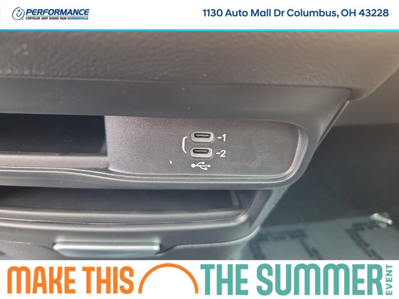 New 2027 Chrysler Pacifica Select w/ Family Tech Group FWD image 29