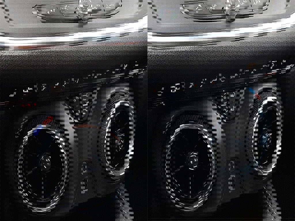 Certified 2024 Chevrolet Blazer LT w/ Midnight/Sport Edition image 16