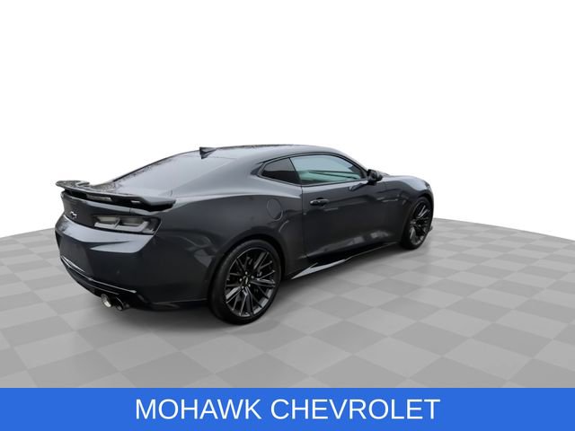 Used 2017 Chevrolet Camaro ZL1 RWD image 9