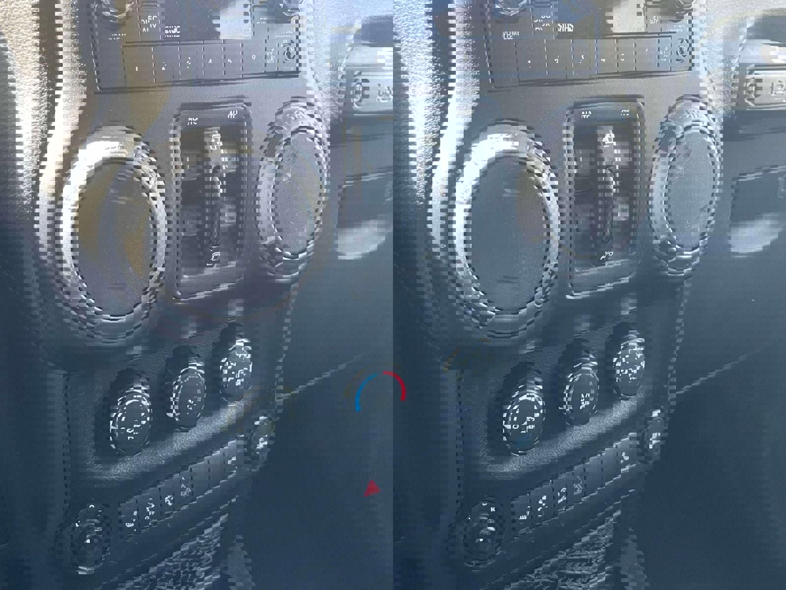 Used 2017 Jeep Wrangler Unlimited Sport w/ Quick Order Package 24S AWD/4WD image 24