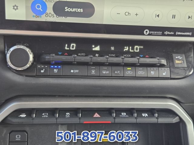 Used 2024 Toyota Tundra Platinum AWD/4WD image 23