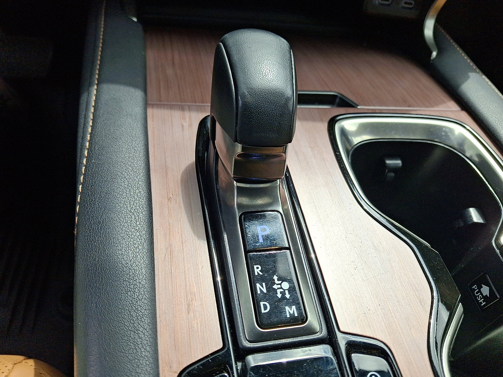 Used 2023 Lexus RX 350 Premium w/ Accessory Package AWD/4WD image 15