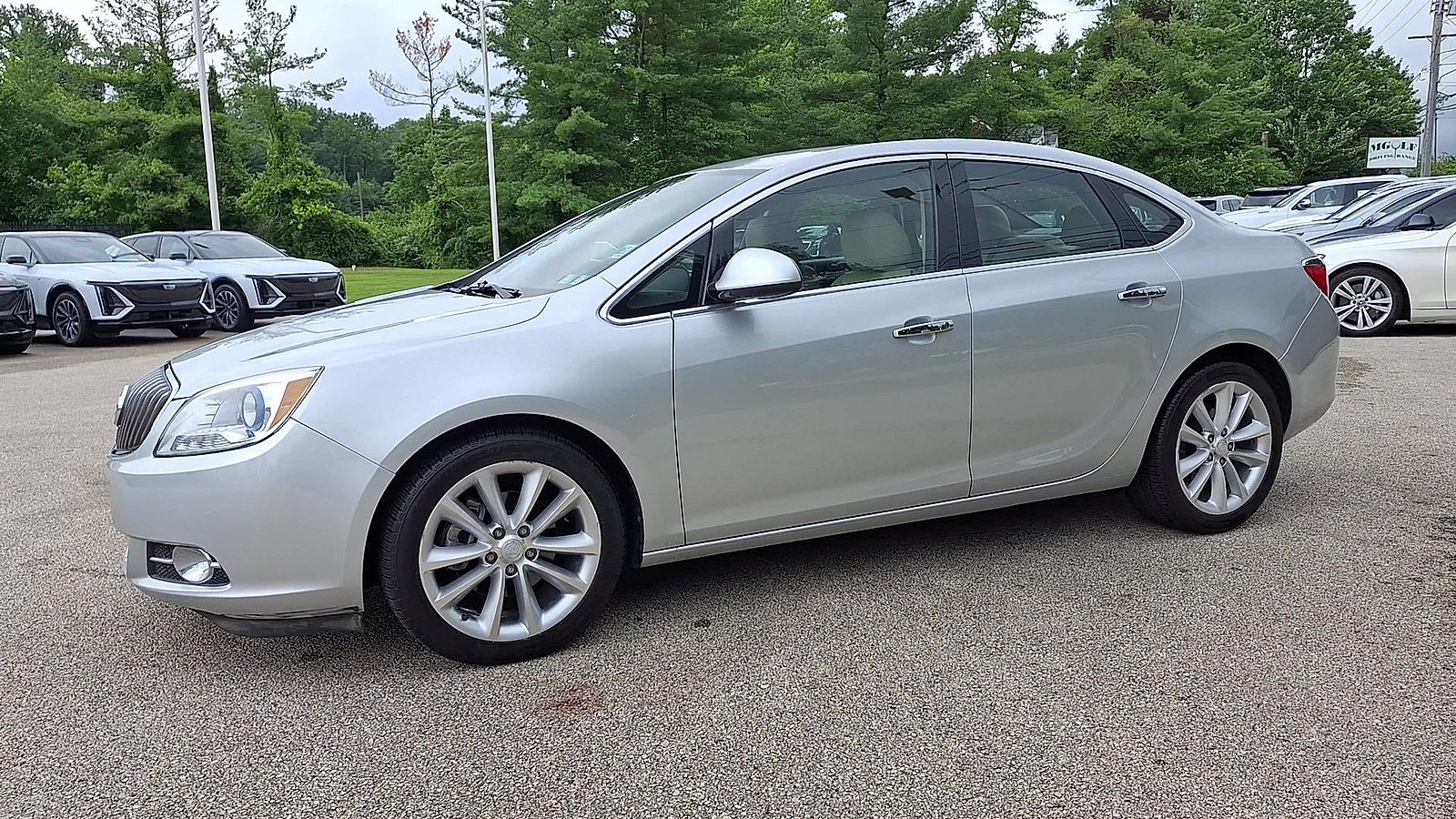 Used 2015 Buick Verano Leather FWD image 5