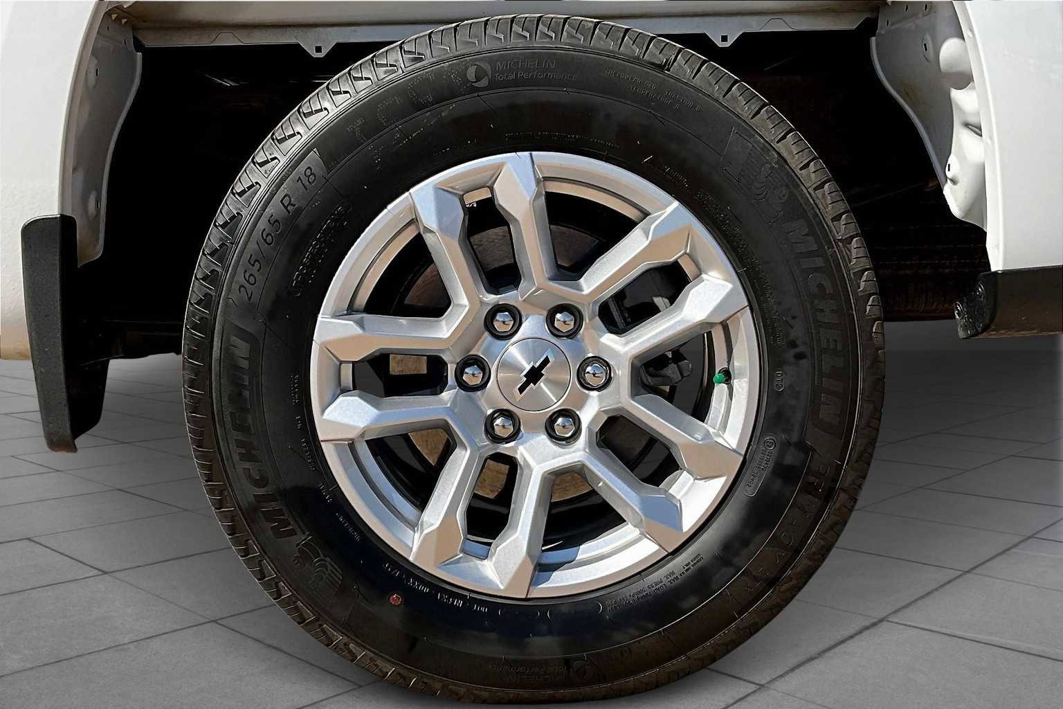 Certified 2024 Chevrolet Silverado 1500 RST w/ LPO, Dark Essentials Package image 11