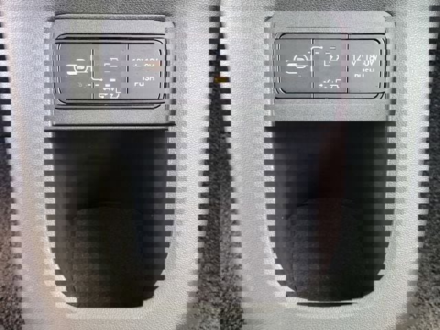 Certified 2025 Hyundai Ioniq 5 SE image 20