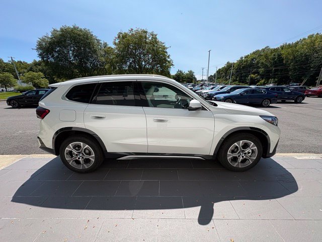 New 2027 BMW X1 xDrive28i AWD/4WD image 6