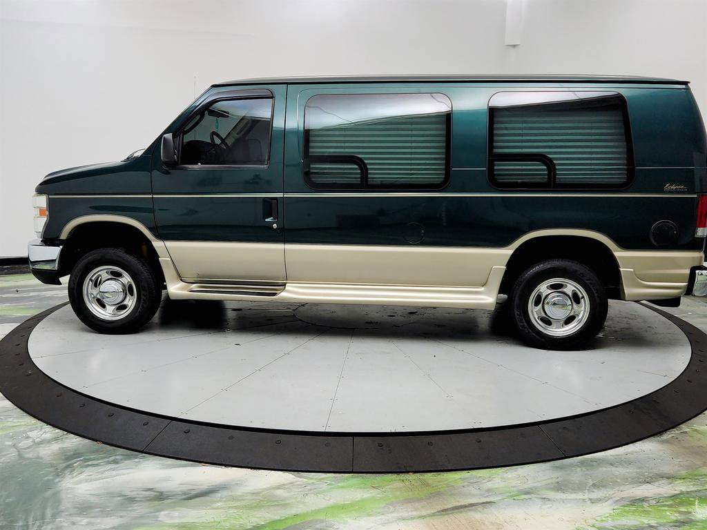 Used 2008 Ford E-150 and Econoline 150 image 8