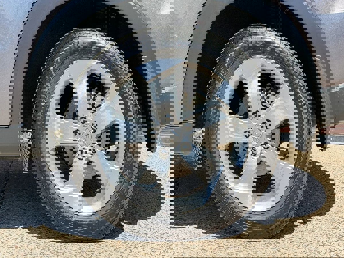 Used 2016 Honda HR-V LX image 32