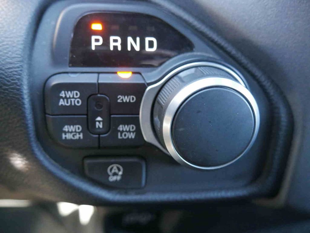 Used 2025 RAM 1500 Big Horn image 34