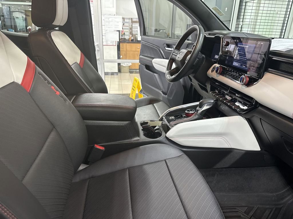Certified 2023 GMC Canyon AT4X image 13