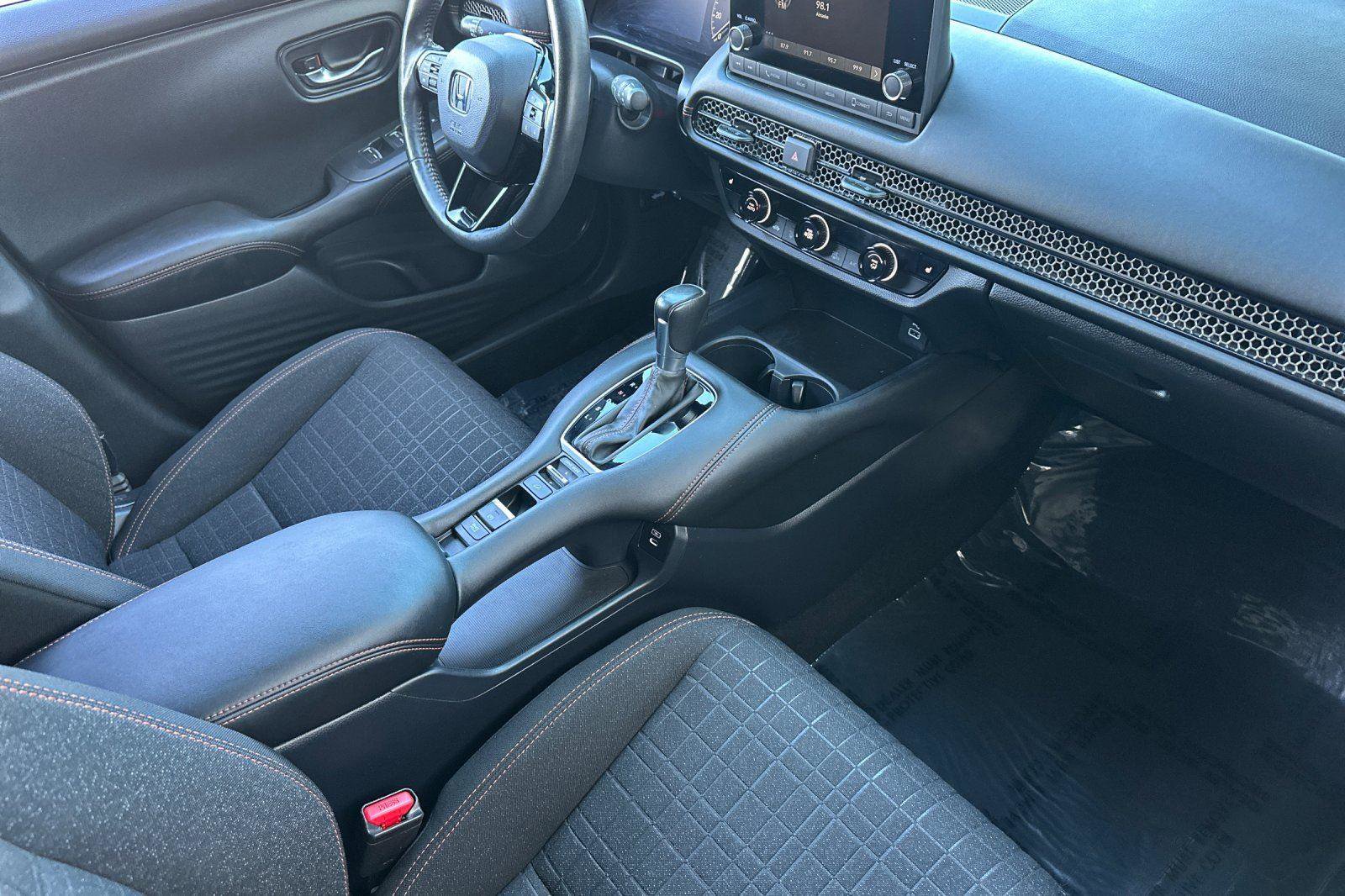 Used 2024 Honda HR-V Sport image 15