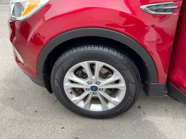 Used 2017 Ford Escape SE AWD/4WD image 19