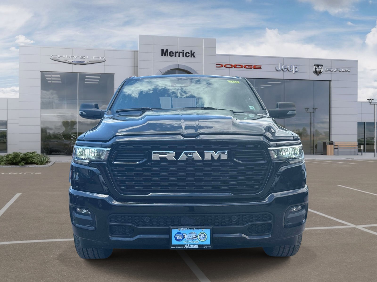 Certified 2025 RAM 1500 Big Horn AWD/4WD image 3
