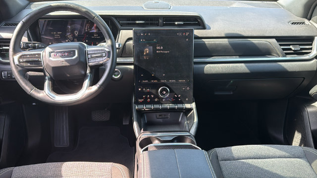 Used 2025 GMC Terrain Elevation AWD/4WD image 27