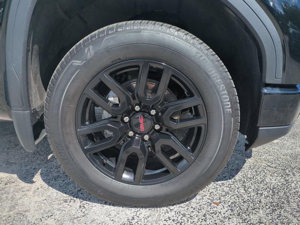 Used 2024 GMC Sierra 1500 Elevation AWD/4WD image 11