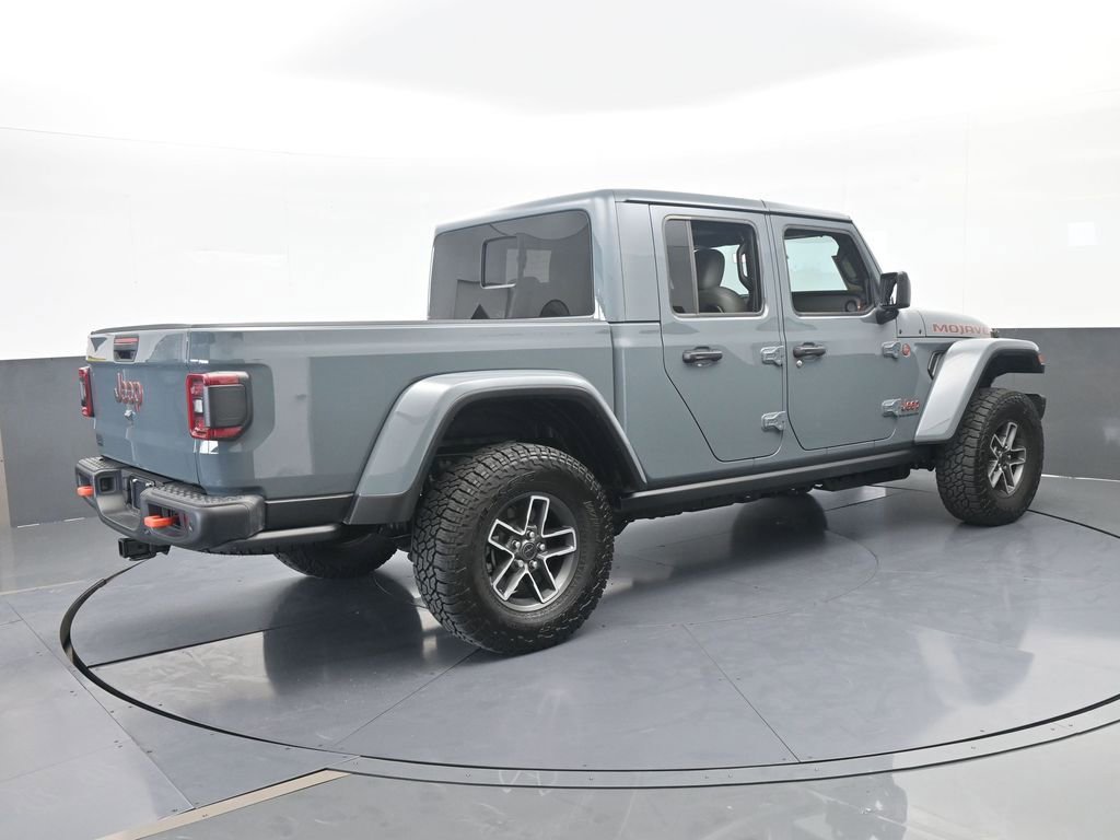 Used 2026 Jeep Gladiator Mojave AWD/4WD image 6