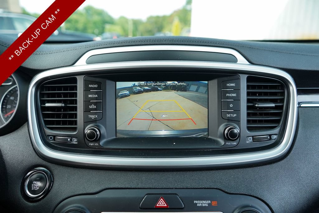 Used 2020 Kia Sorento S AWD/4WD image 11
