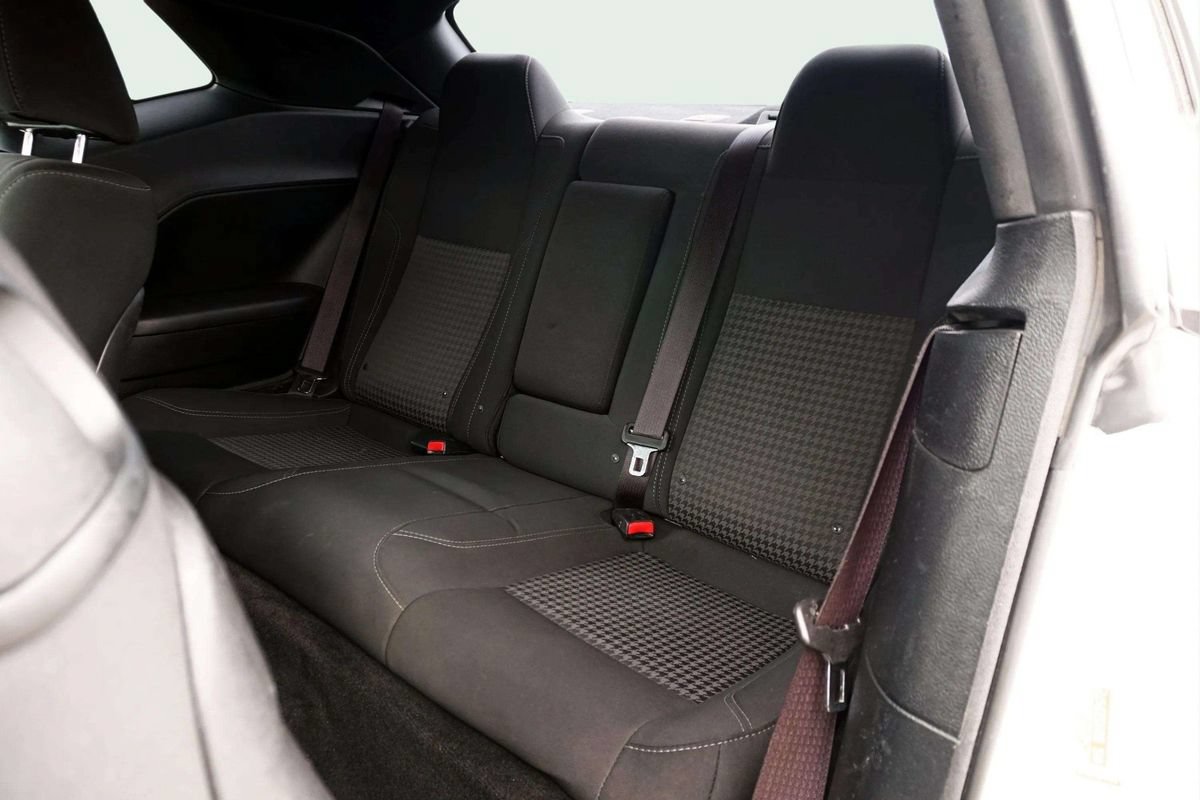Used 2019 Dodge Challenger SXT RWD image 23