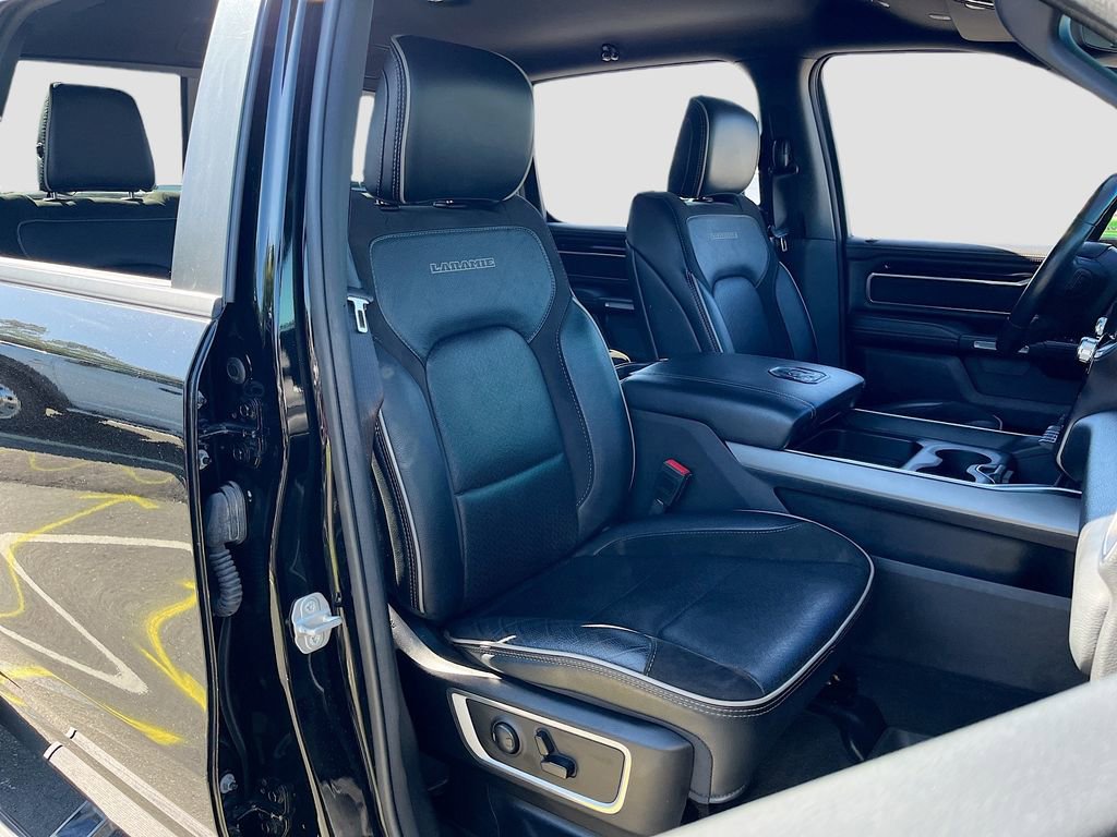 Used 2022 RAM 1500 Laramie w/ Sport Appearance Package image 27