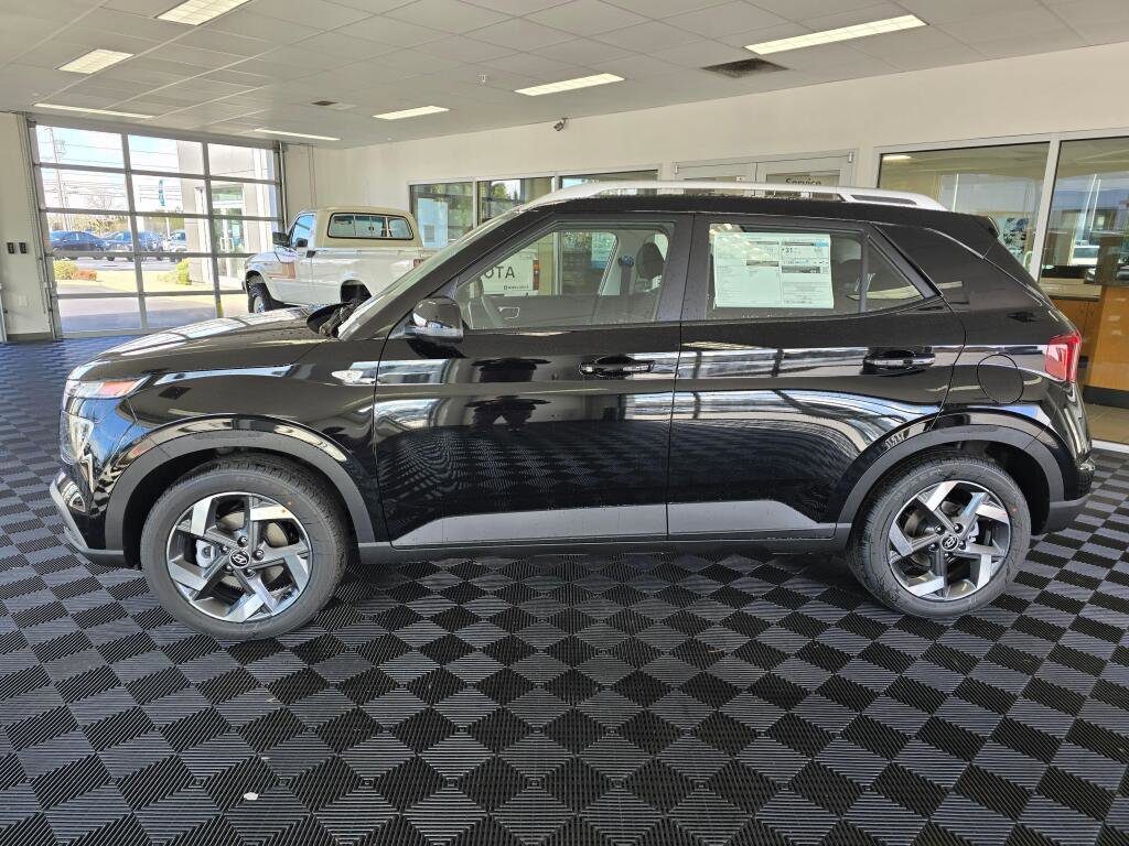 New 2026 Hyundai Venue SEL FWD image 6