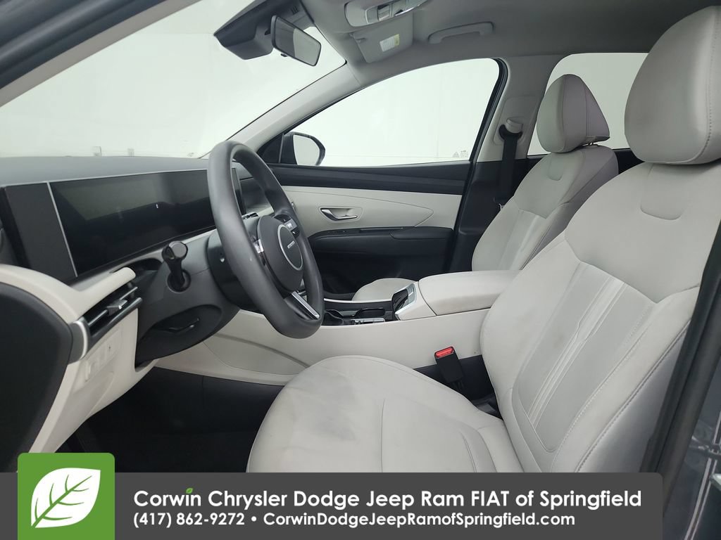 Used 2025 Hyundai Tucson SEL FWD image 19