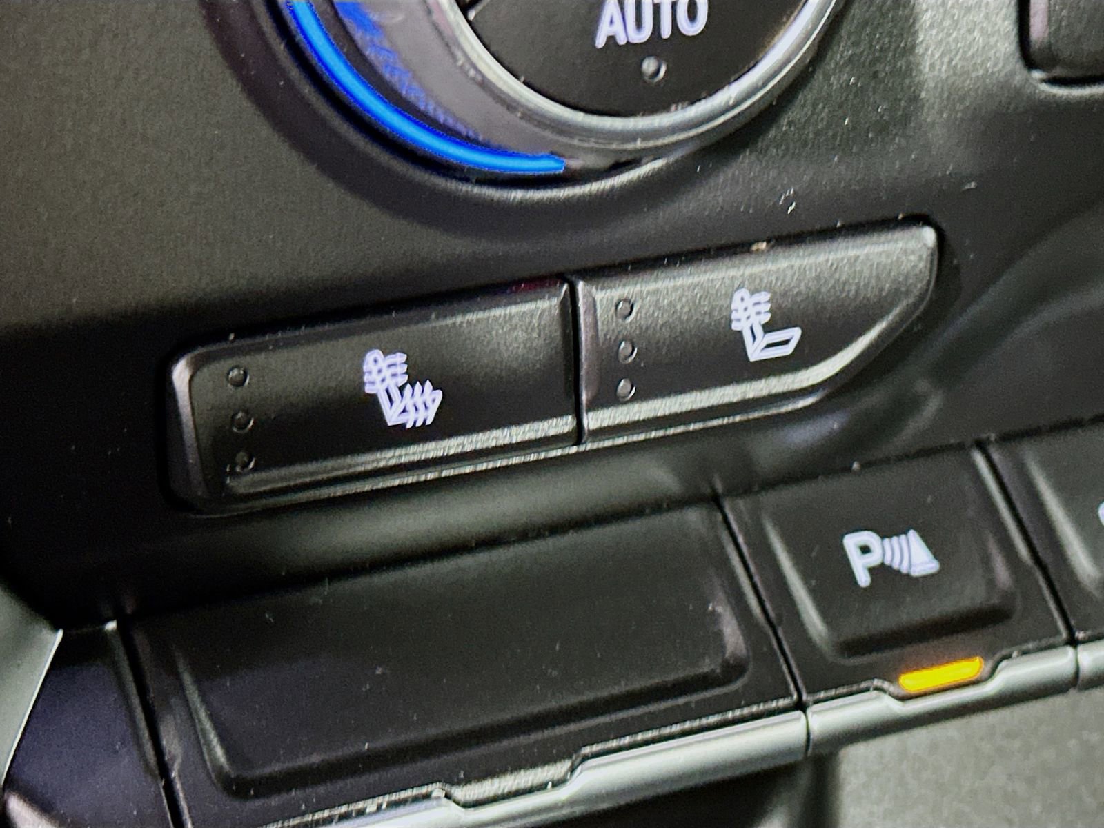 Used 2021 Chevrolet Silverado 2500 LT image 21