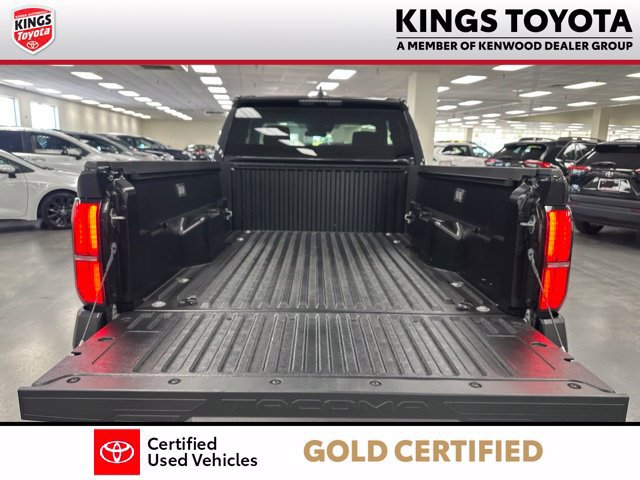 Used 2025 Toyota Tacoma SR AWD/4WD image 21
