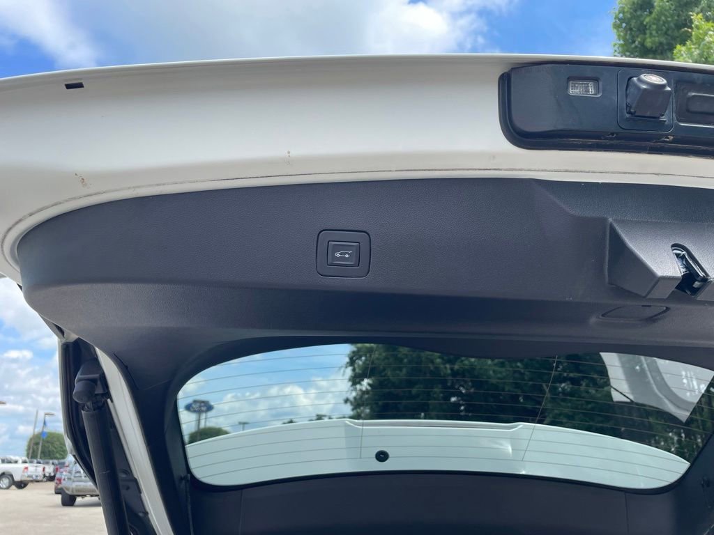 Used 2022 Buick Encore GX Select FWD image 12