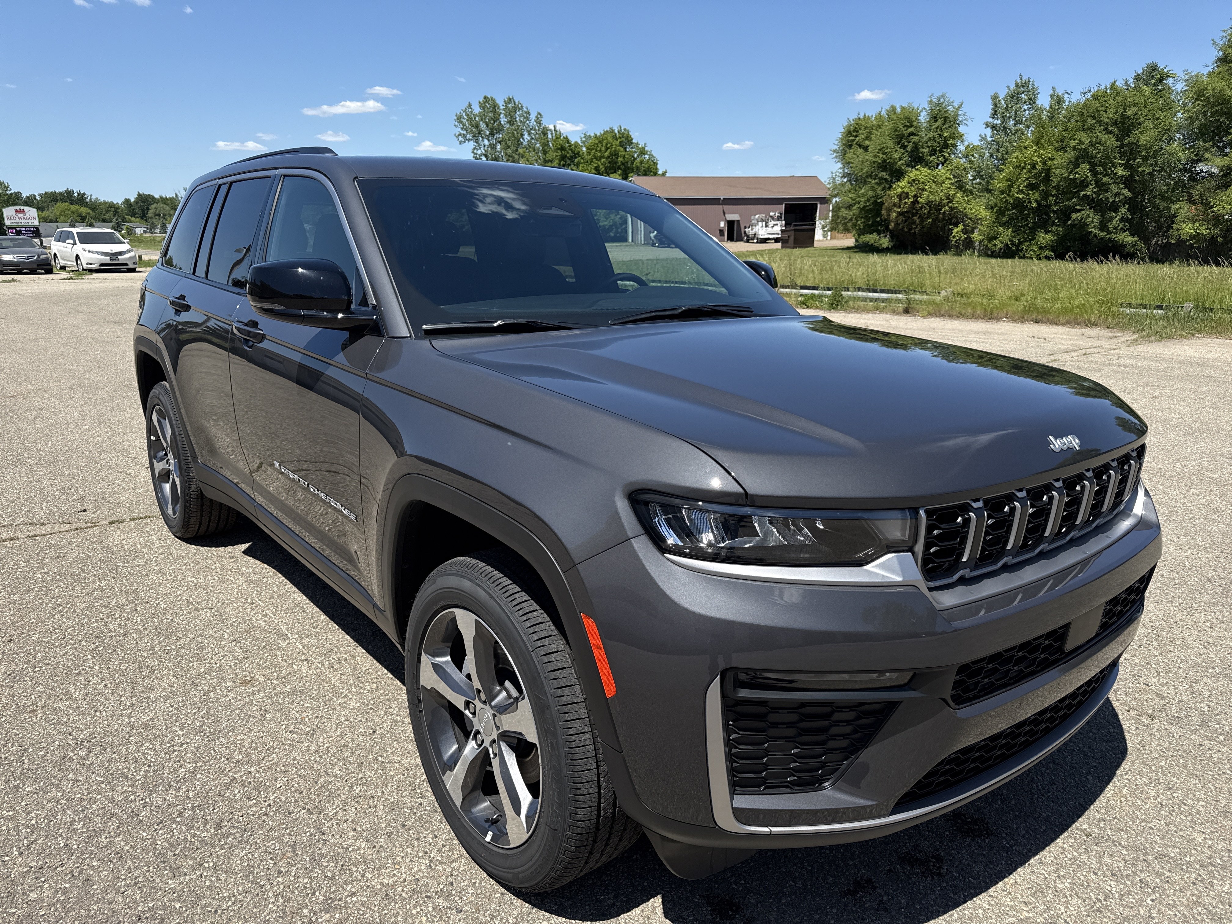 New 2026 Jeep Grand Cherokee Limited
