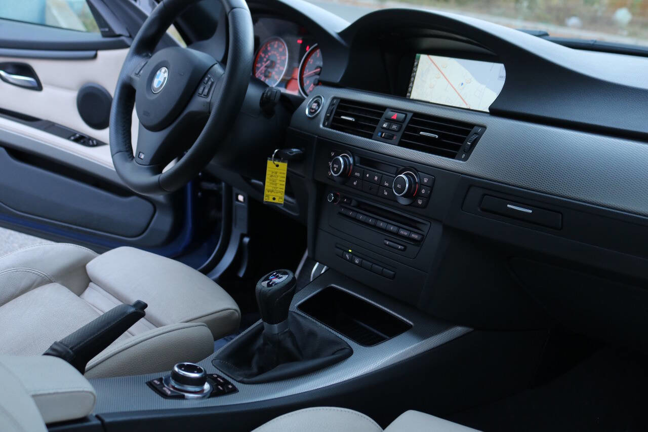 Used 2011 BMW 335is 335is 2dr Coupe image 22