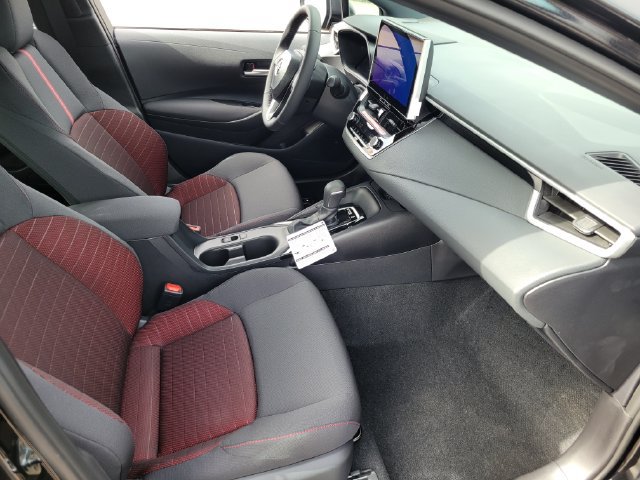 New 2026 Toyota Corolla SE w/ SE Package FWD image 18
