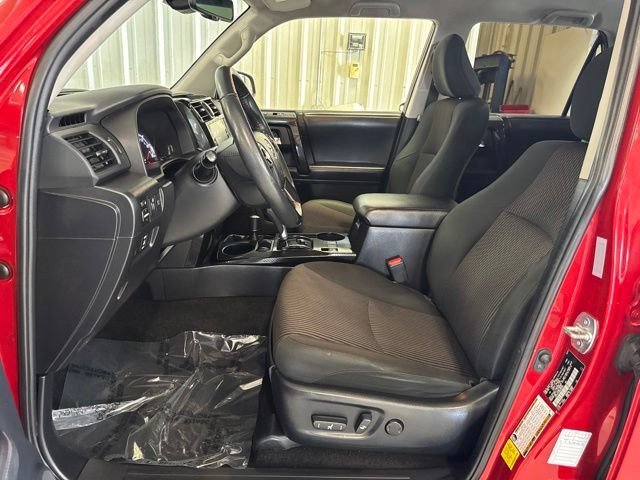 Used 2021 Toyota 4Runner TRD Off-Road AWD/4WD image 41