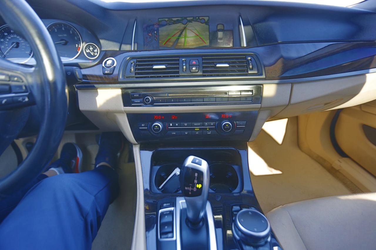 Used 2015 BMW 528i Sedan image 8