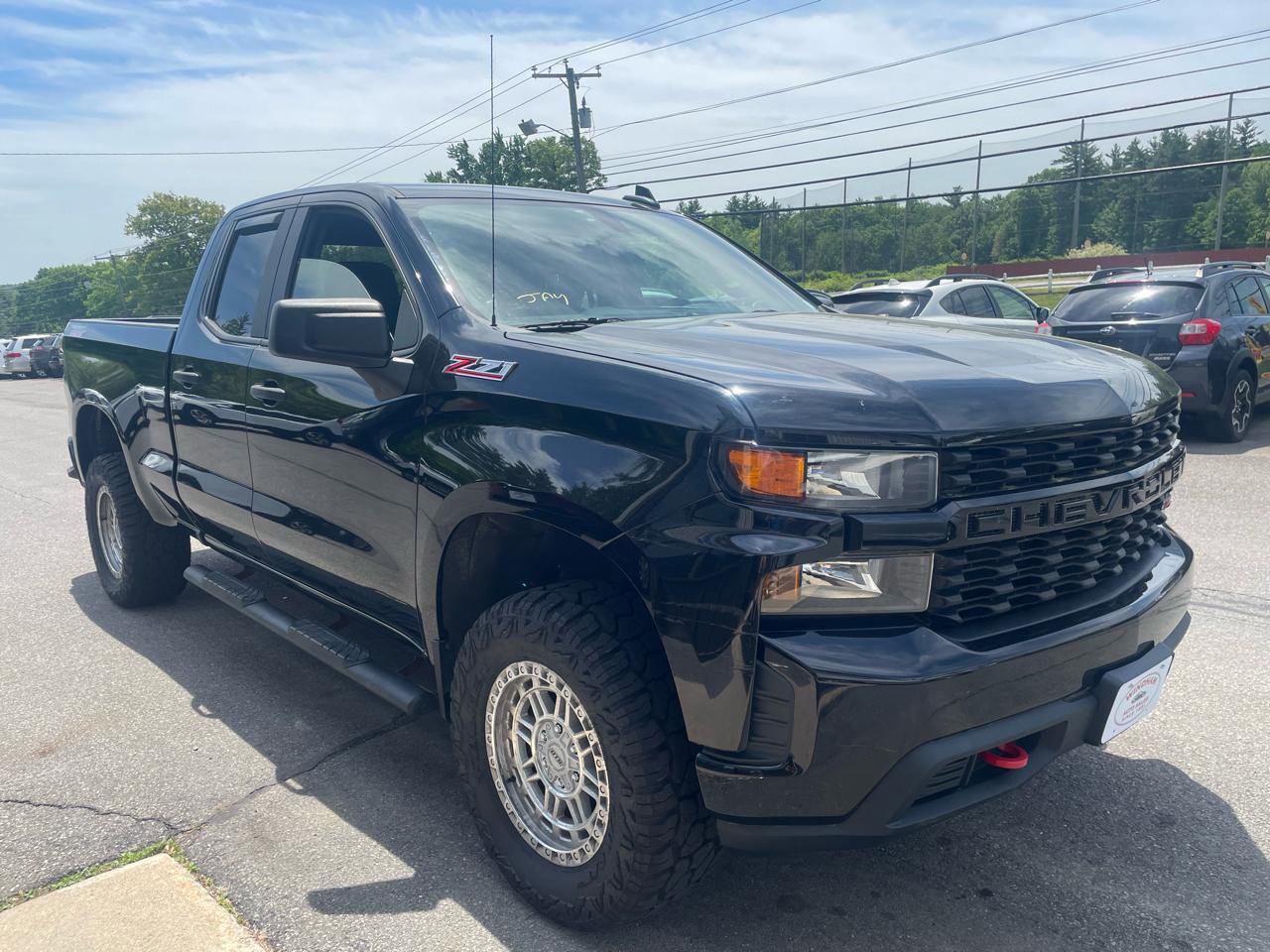 Used 2020 Chevrolet Silverado 1500 Custom Trail Boss w/ Custom Convenience Package AWD/4WD image 3