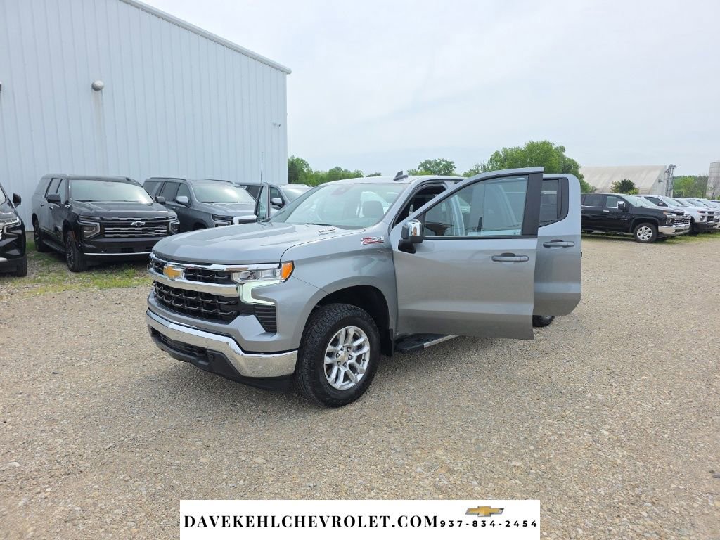 Used 2026 Chevrolet Silverado 1500 LT AWD/4WD image 27