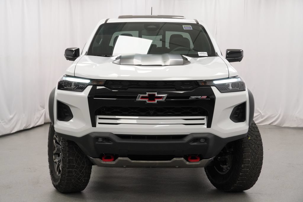 New 2026 Chevrolet Colorado ZR2 w/ Technology Package AWD/4WD image 36
