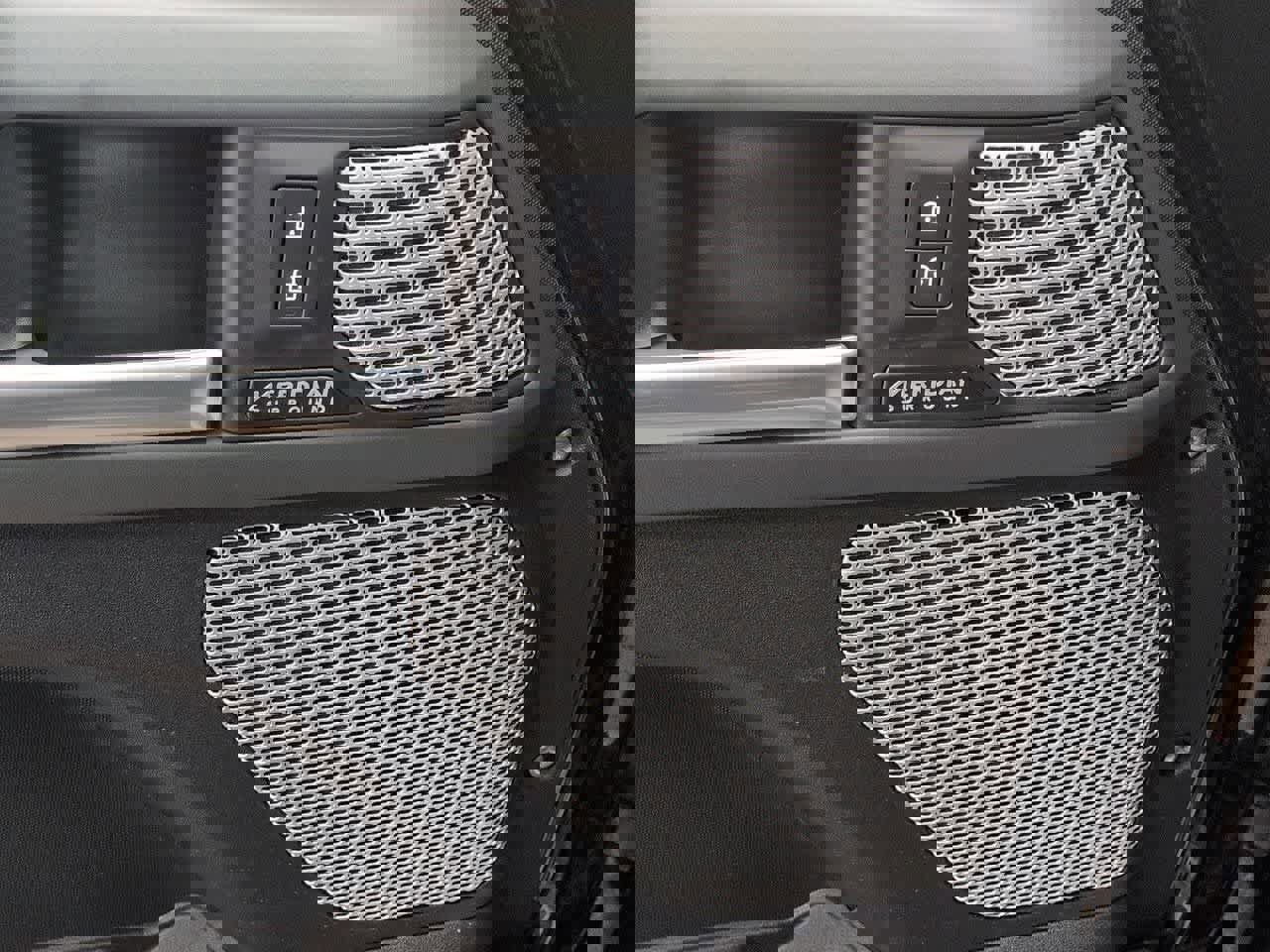 Used 2024 Land Rover Defender 130 X-Dynamic SE image 33