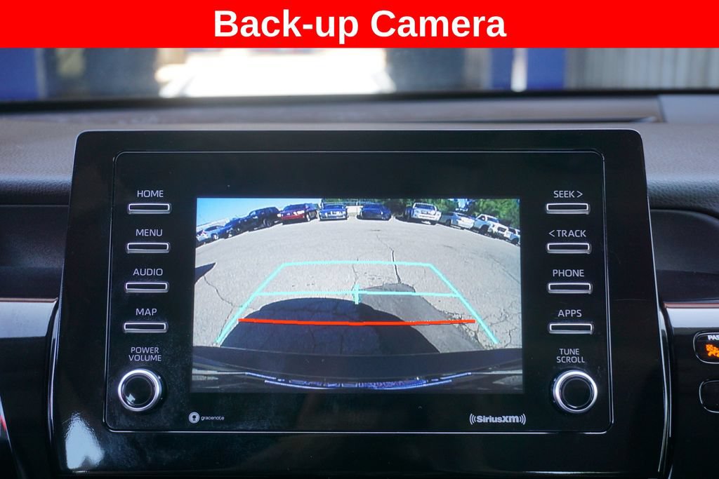 Used 2024 Toyota Camry SE FWD image 8