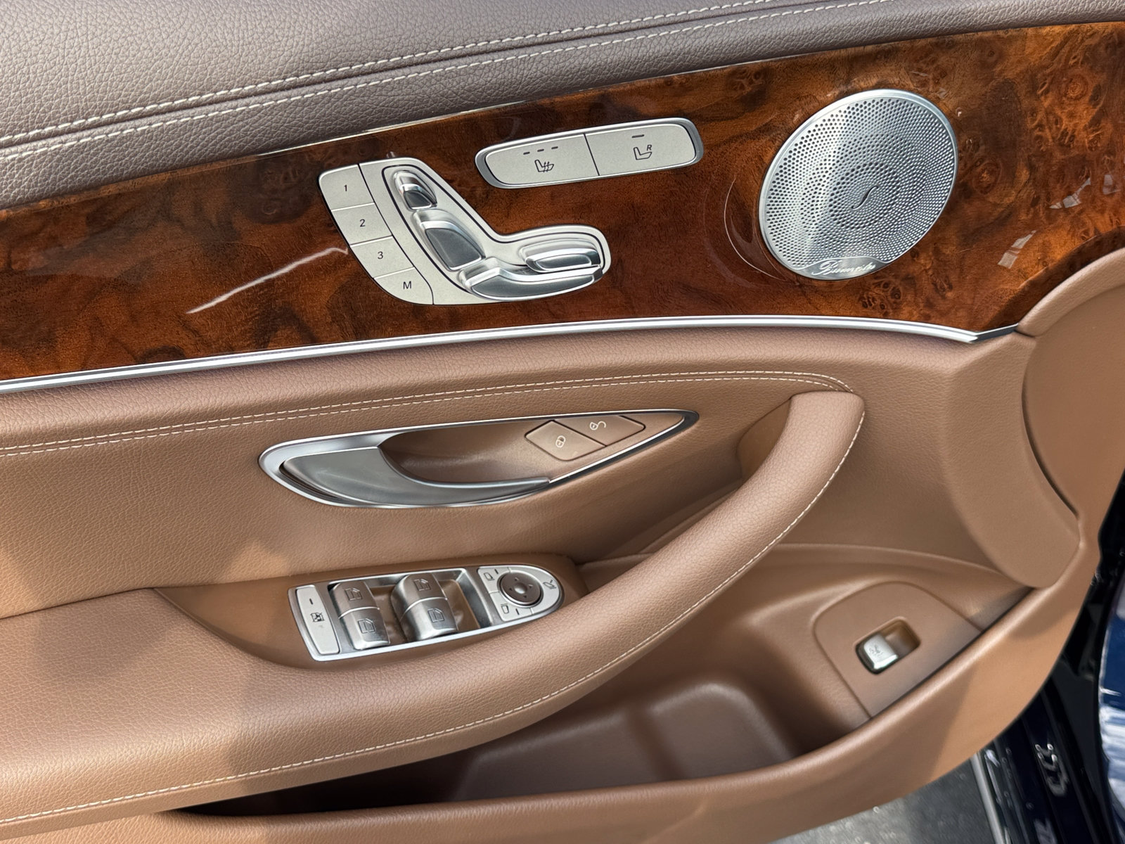 Used 2017 Mercedes-Benz E 300 image 18