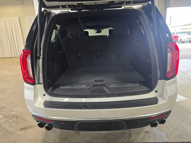 Used 2024 GMC Yukon XL Denali w/ Advanced Technology Package AWD/4WD image 27