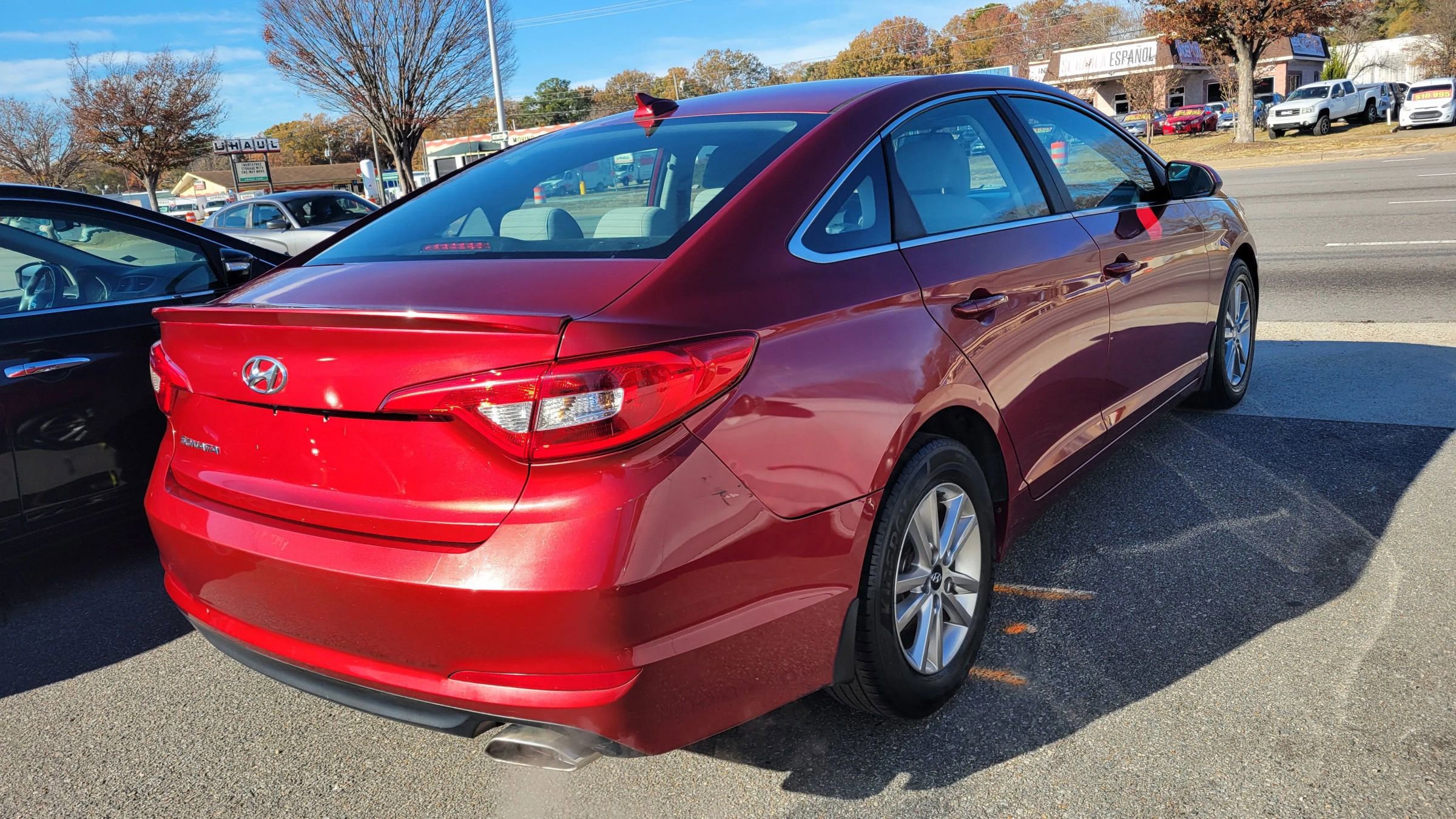 Used 2015 Hyundai Sonata SE w/ Cargo Package image 5