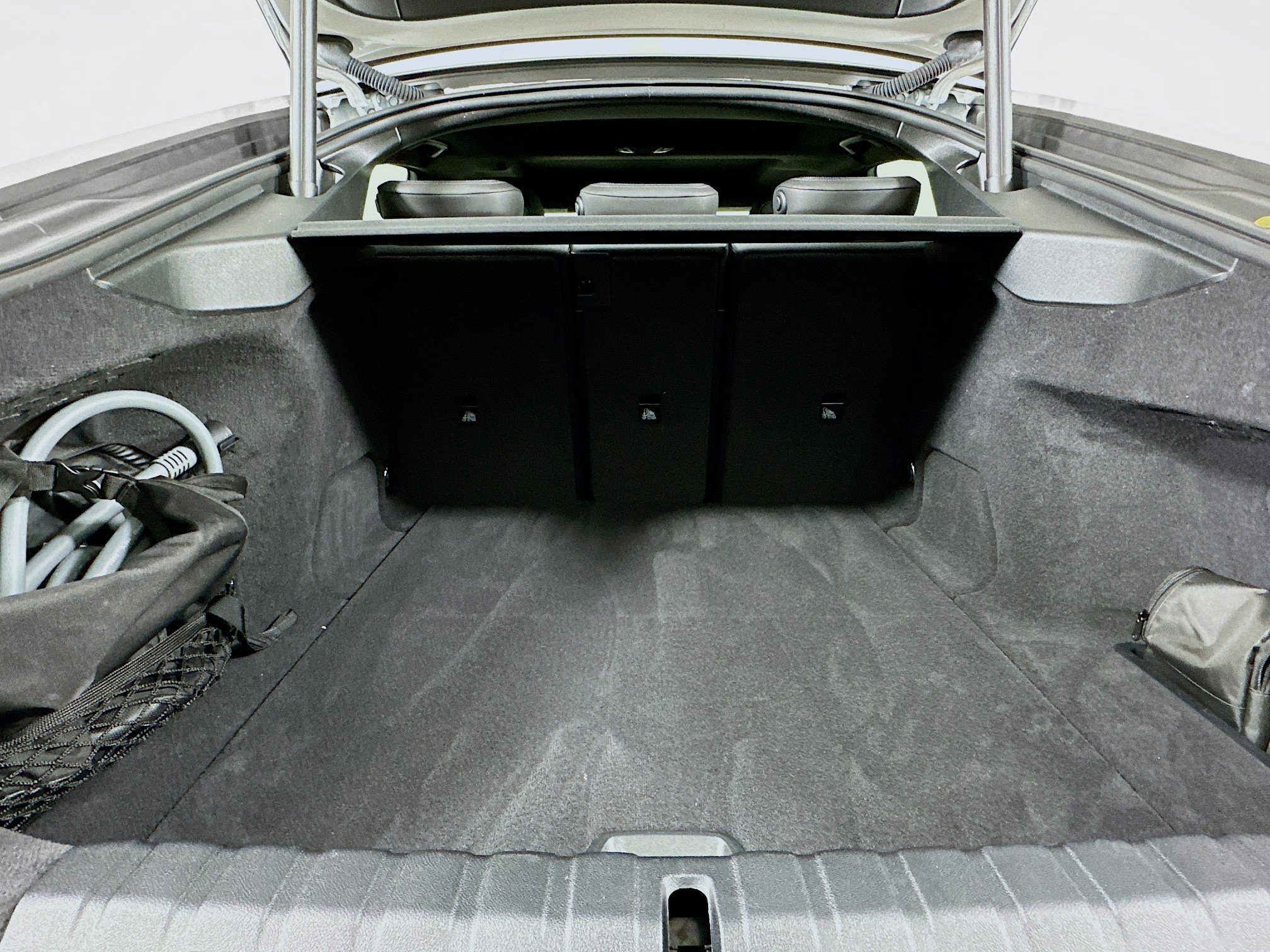 Used 2025 BMW i4 xDrive40i image 30